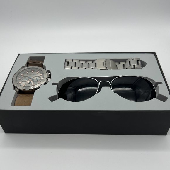 Vince Camuto Chronograph Stainless Steel Men's Watch Sunglass Set - Picture 7 of 7